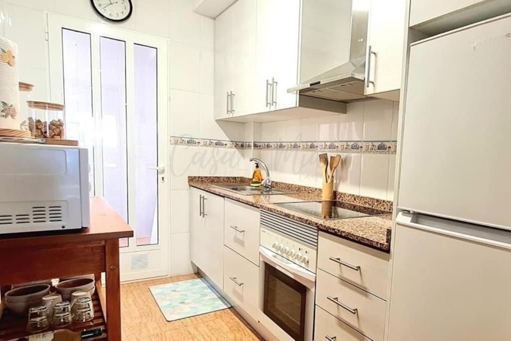 Agreable Appartement Avec Piscine Commune ซานเปรโดเดลปีนาตาร์ ภายนอก รูปภาพ
