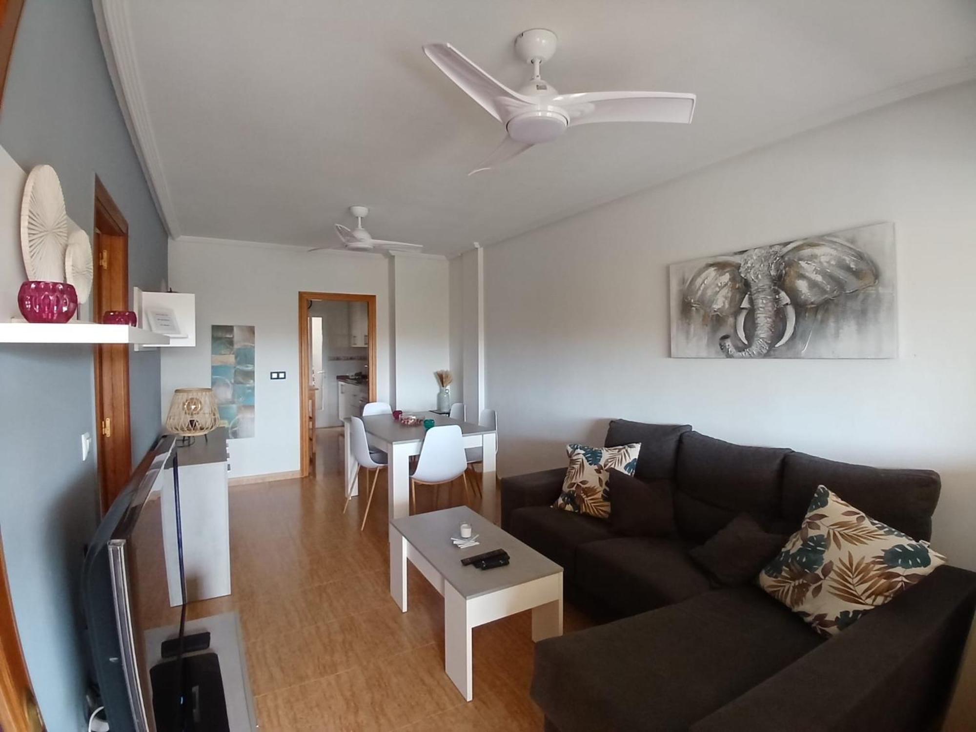 Agreable Appartement Avec Piscine Commune ซานเปรโดเดลปีนาตาร์ ภายนอก รูปภาพ