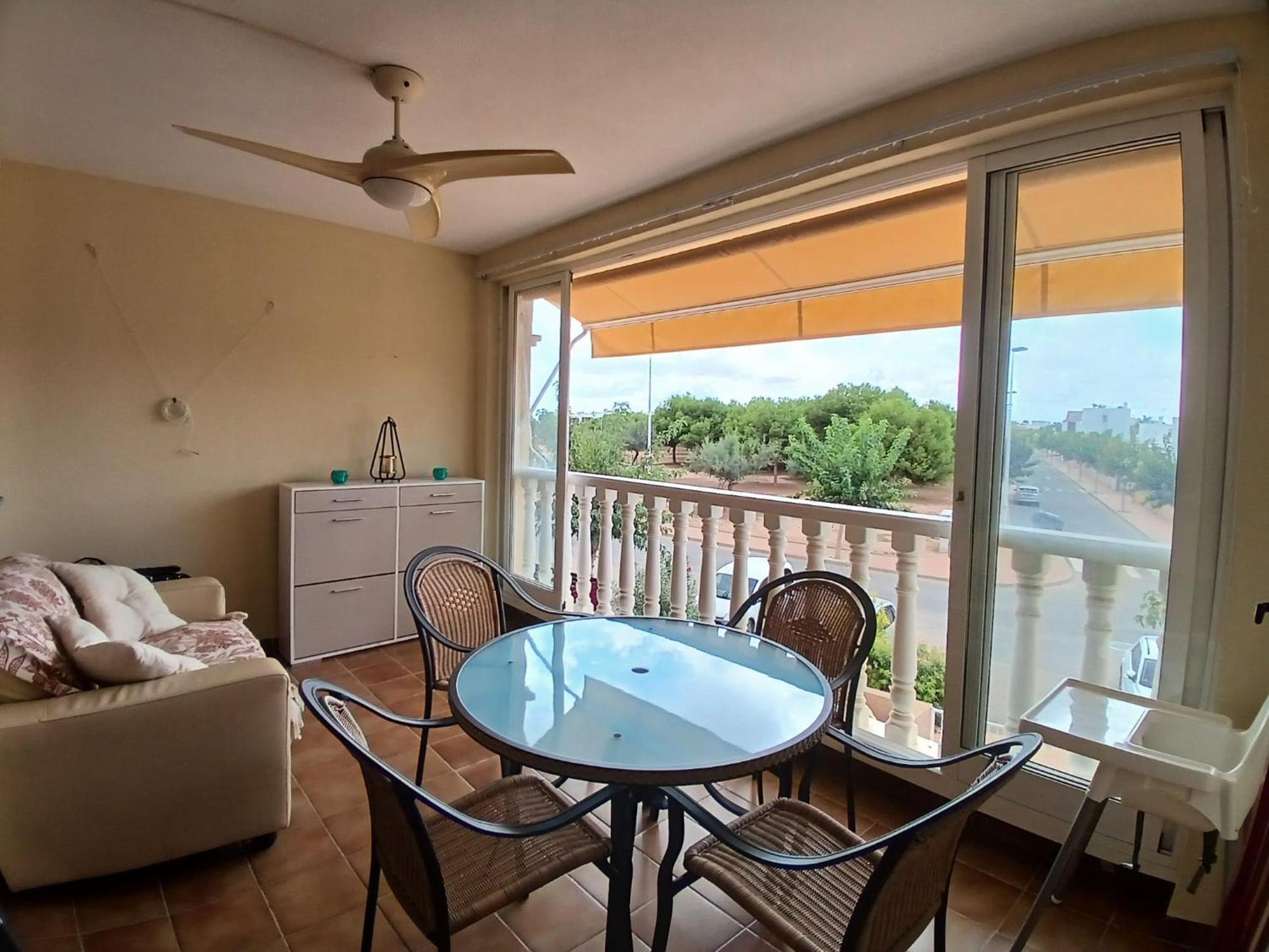 Agreable Appartement Avec Piscine Commune ซานเปรโดเดลปีนาตาร์ ภายนอก รูปภาพ
